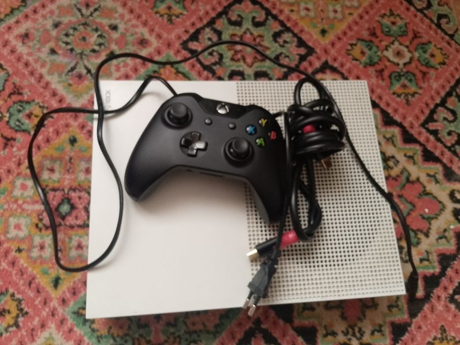 xbox one s с играми!