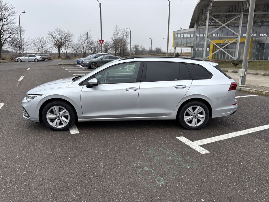 VOLKSWAGEN Golf 2022 — imagine 5