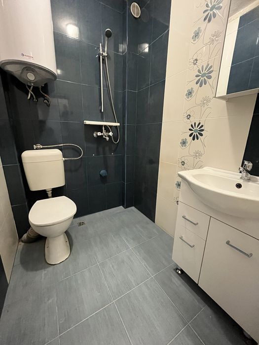 Дава се под наем Двустаен апартамент в Благоевград, Запад - 40 кв.м за 289.17 € - Снимка #3