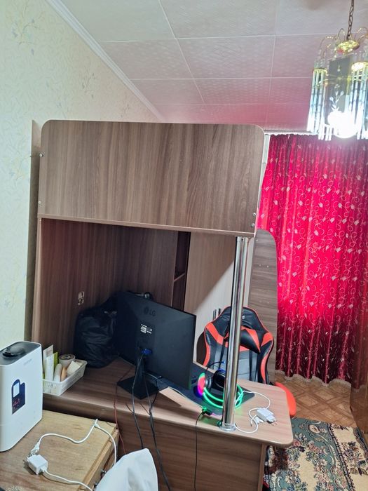 Продаю кровать 70 тыс.