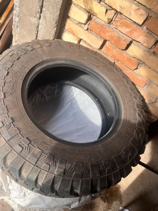 Продам комплект грязевых шин
