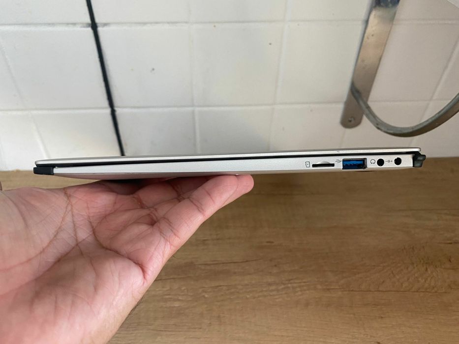 Отличный ультрабук с IPS Full HD экраном