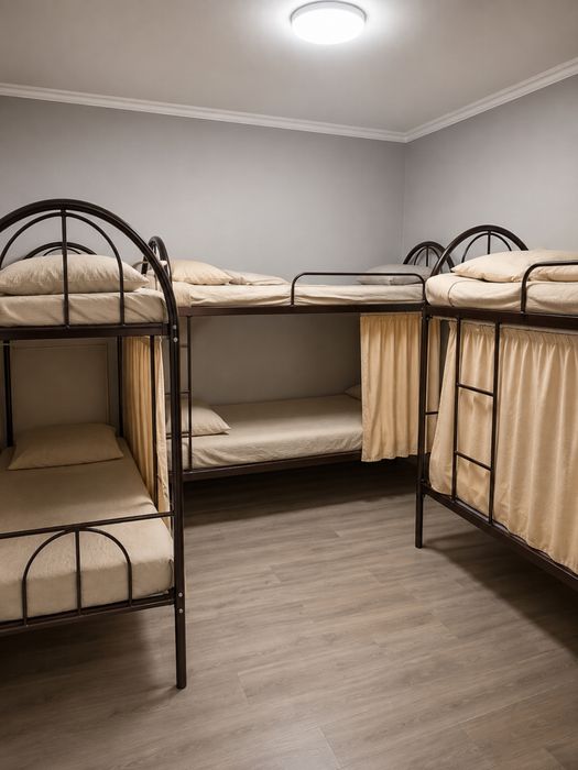 HOME-HOSTEL — комфортное проживание для мужчин в Алматы