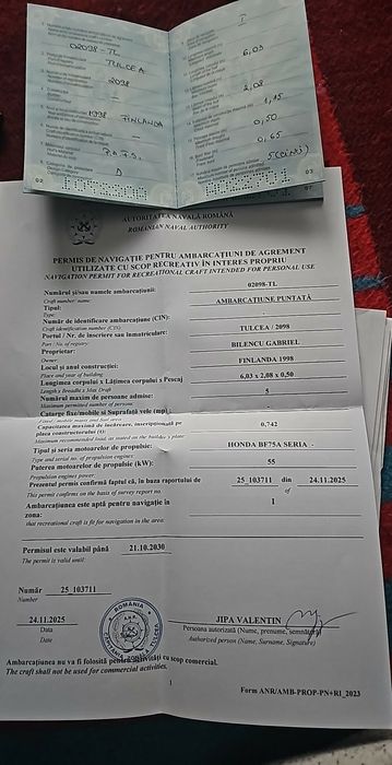 Barcă cu motor honda