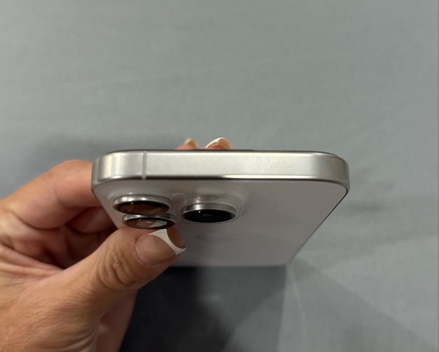 Продам Iphone 16 Pro