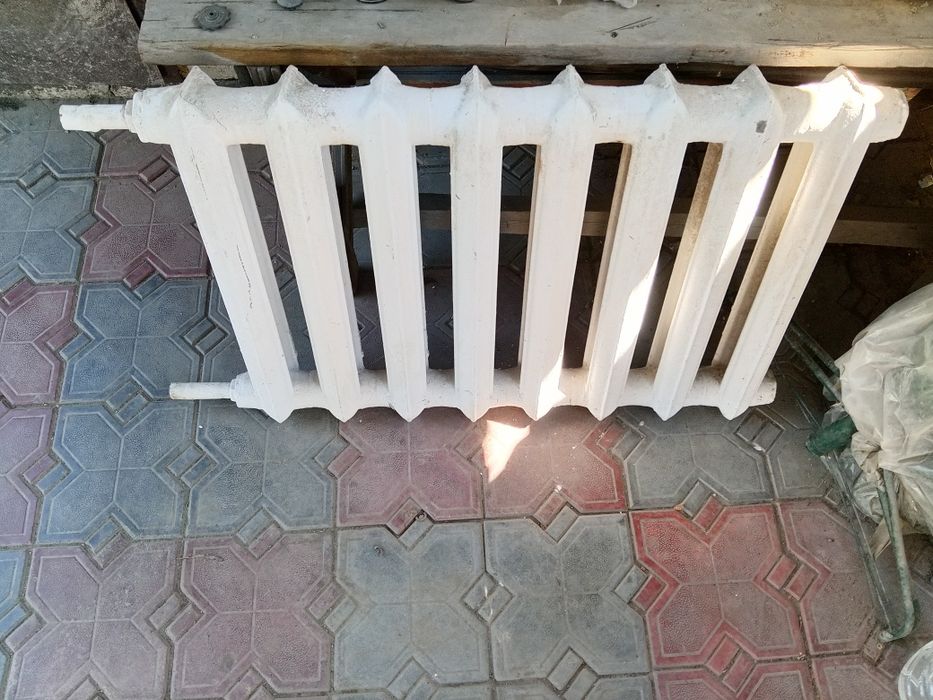 Чугунная батарея