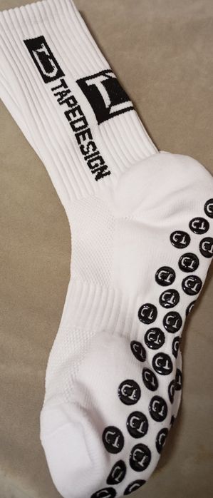 Продам спортивный носки