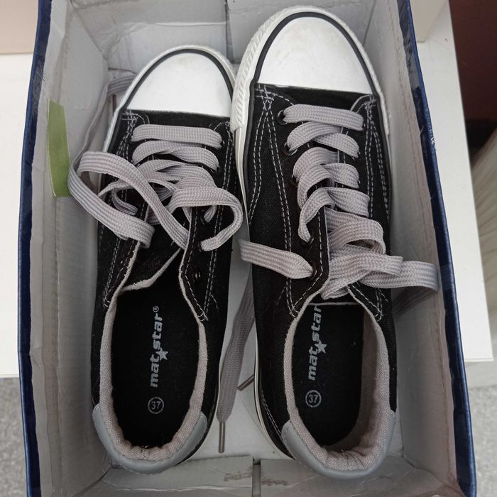 Детски гуменки и маратонки