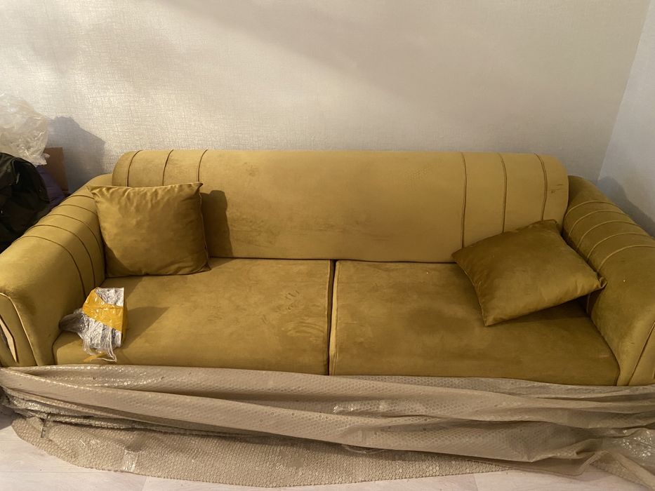 Продаю Диван новый Турция