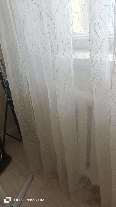 Продам тюль для зала