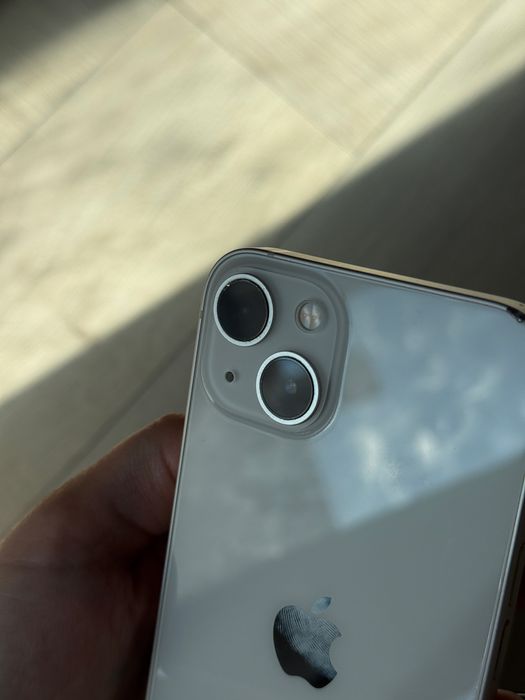 iPhone 13 128GB.