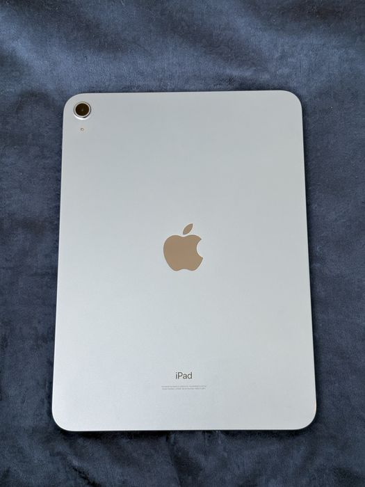 Apple iPad  4 Гб/256 Гб синий