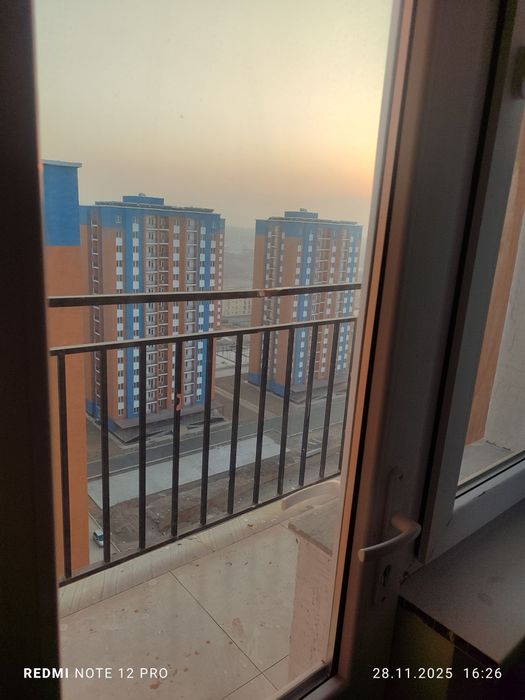 2 хонали квартира Сотилади