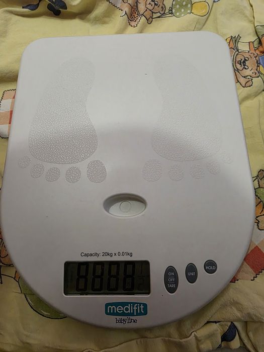 Cantar digital pentru bebelusi