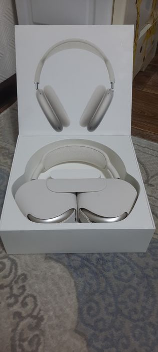 Наушники AirPodsMax