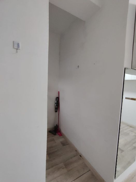 Продам коммерческое полещение