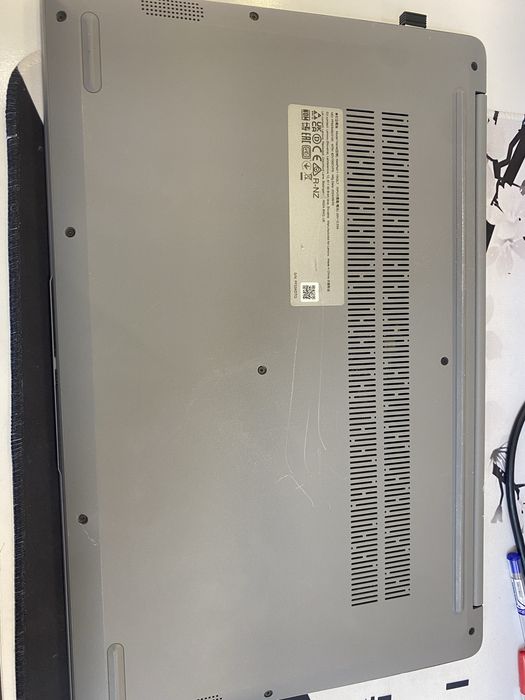 Lenovo IdeaPad 3 15