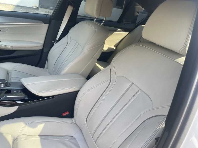 BMW 530d M-pack* * X-drive* LED Adaptiv* HeadUp*KeyLess