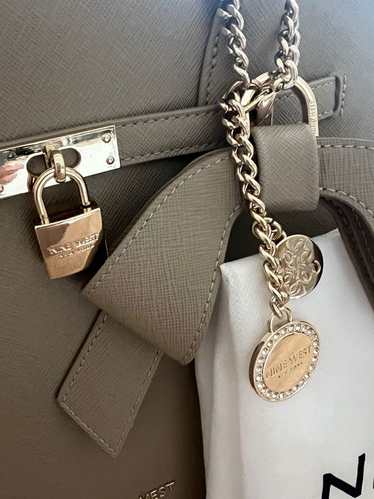 Дамска чанта Nine west