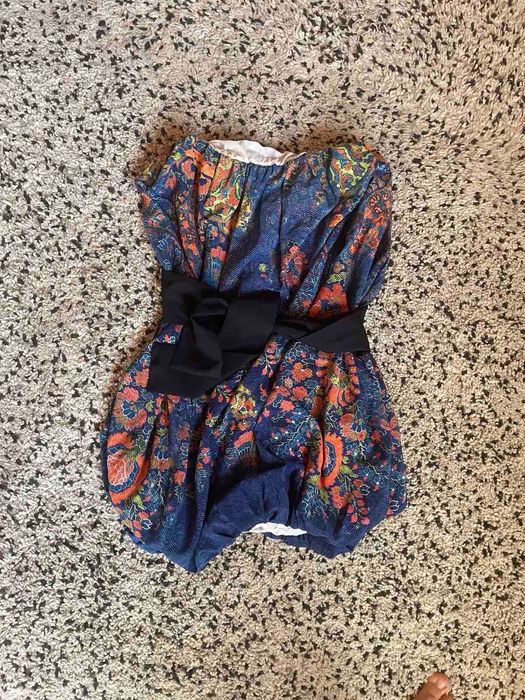 Няколко бутикови рокли м размер