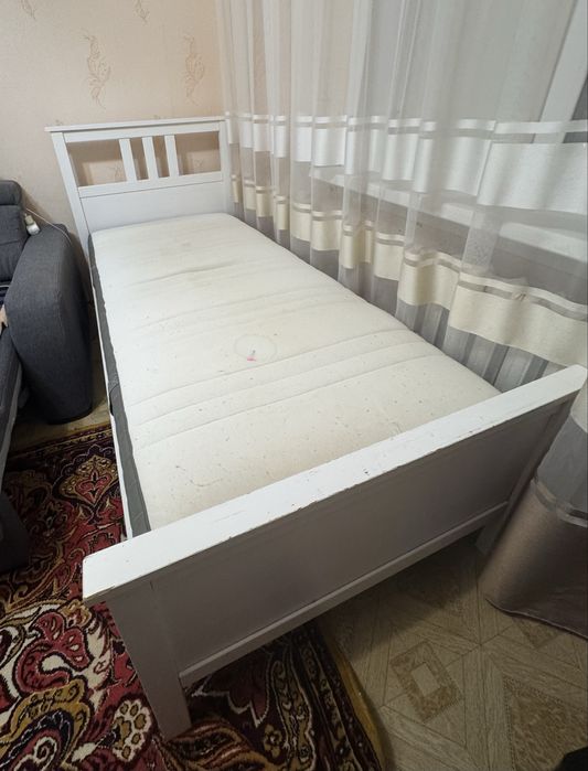 Продаем б/у кровать