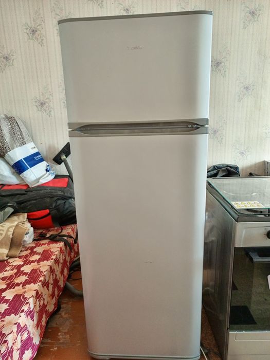 Продается холодильник "Берюза,, российский в хорошем состоянии