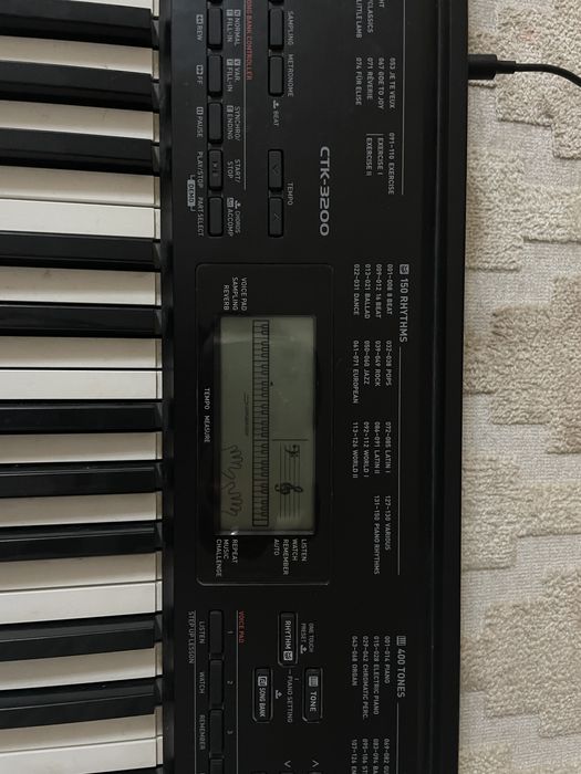 Синтезатор Casio