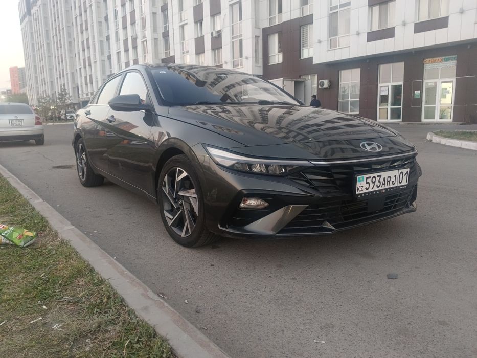 СРОЧНО ПРОДАМ!!! Hyundai Elantra
