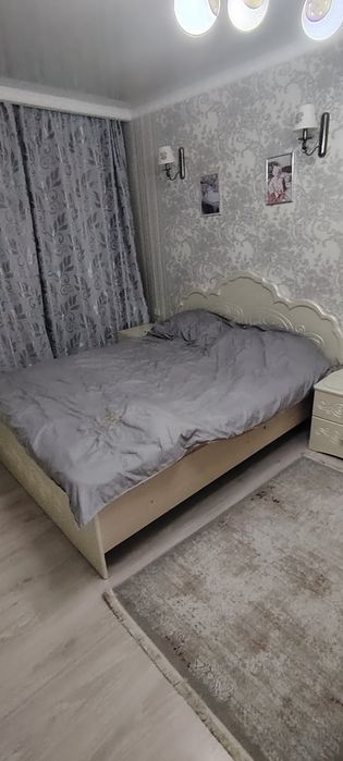 Продам спальный гарнитур