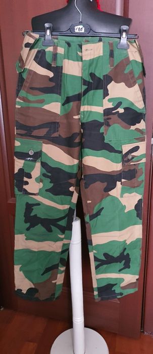 Pantaloni army cu buzunare laterale