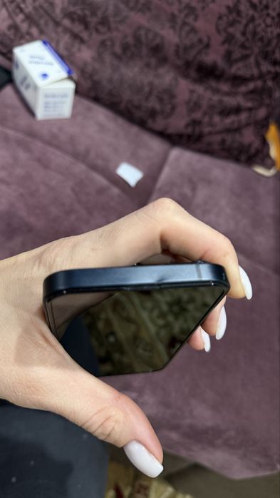 Продам айфон 14 128 гб