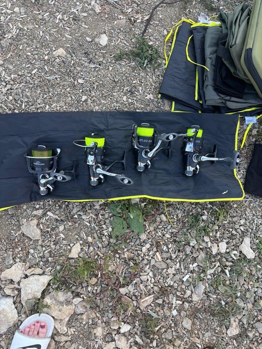 Vând mulinete WIND BLADE