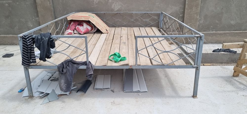 Продам топчан, тапчан б/у