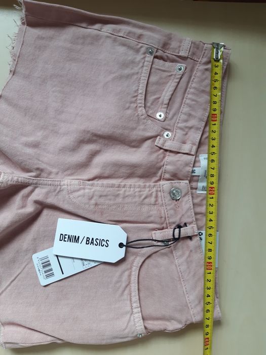 Нови къси дънки Mango, размер 38