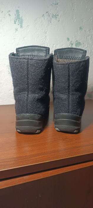 Продам детские валенки