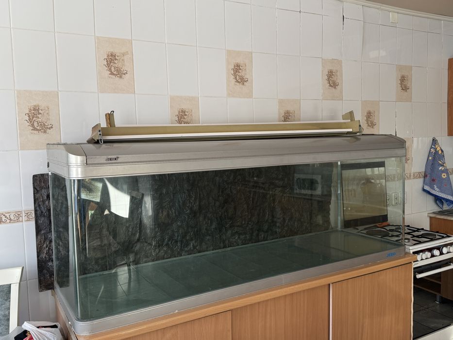 Аквариум продам