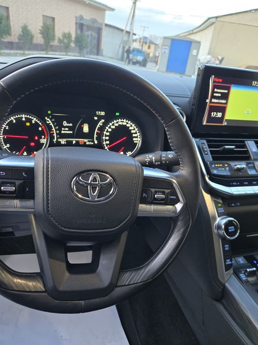 Land cruser 300 twin turbo  full