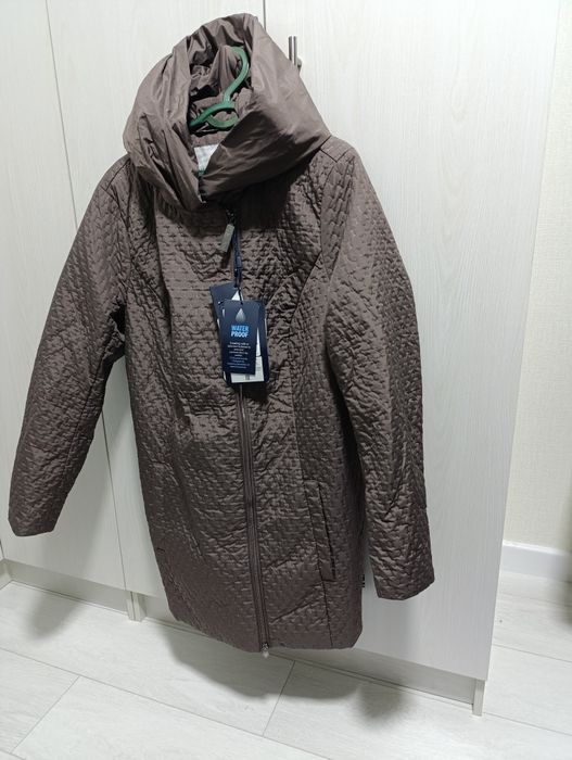 Куртка пальто женское новое.