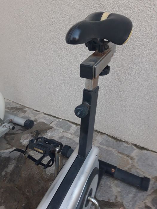 Спортни уредистепер и колело