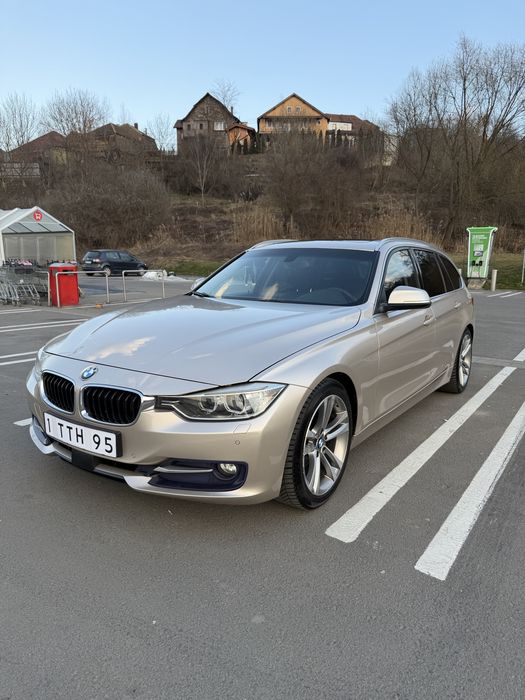 BMW F31 320 163 cp Navi Bi-Xenon  Cutie Automata Piele Panoramic