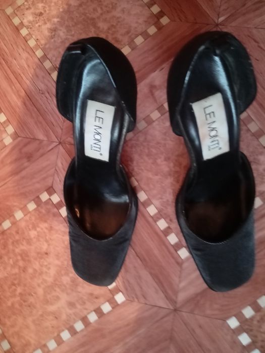 Черные туфли 36, 37 размер