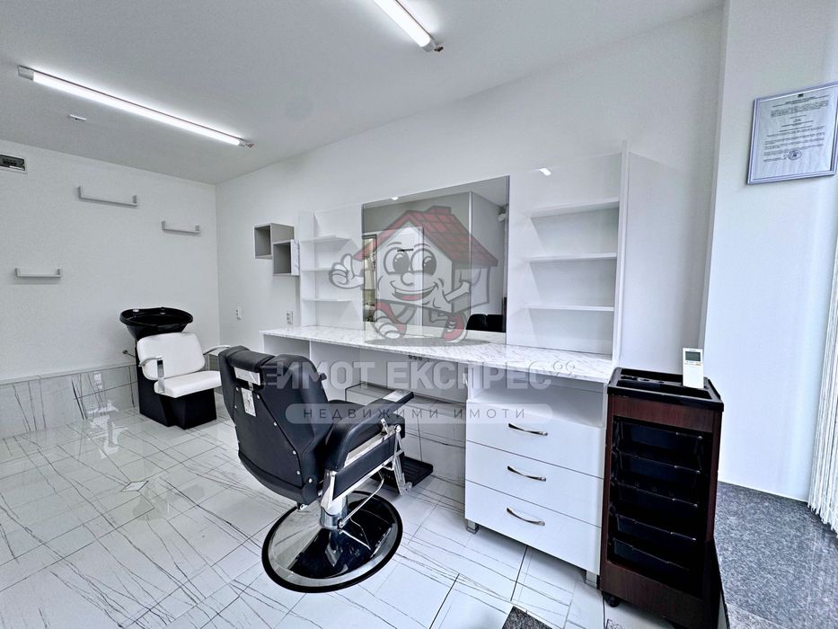 Дава се под наем  в Асеновград -  кв.м за 142.8 € - Снимка #1