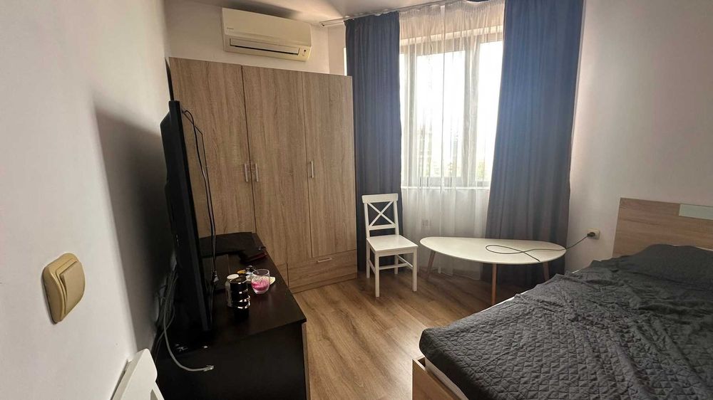 Продава се: Тристаен, напълно обзаведен апартамент с площ 113.89 кв.м. в град Карлово