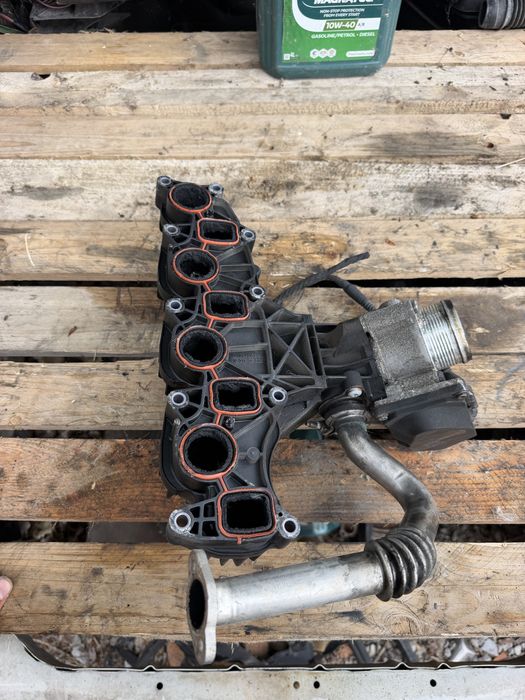 Комплект всмукателен колектор 03L129711A с дроселова клапа 03L128063R VDO за VW Golf Passat Audi Skoda 2.0 TDI
