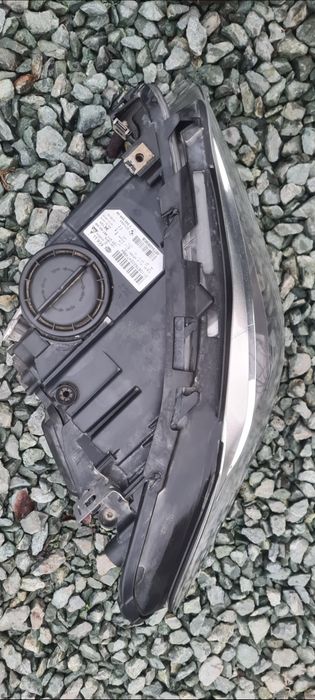 Far dreapta bmw f10 f11 bixenon adaptiv lci facelift
