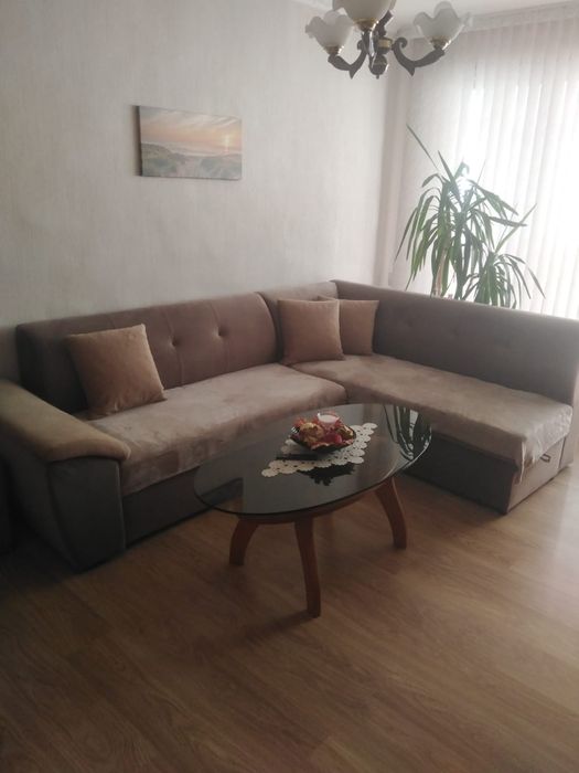 Продава се Тристаен апартамент в Ямбол, Георги Бенковски - 104 кв.м за 722 €/кв.м - Снимка #10