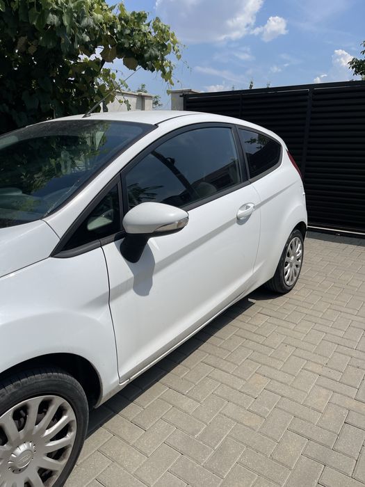 FORD Fiesta 2012 — imagine 2