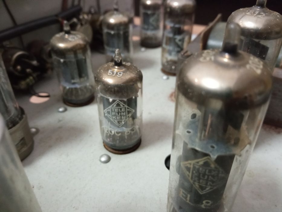 DIXILAND-Китарно кубе лампово.