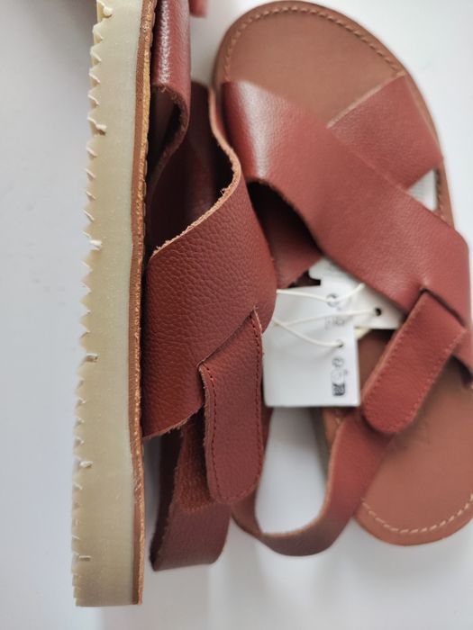 Сандалии для девочки Zara