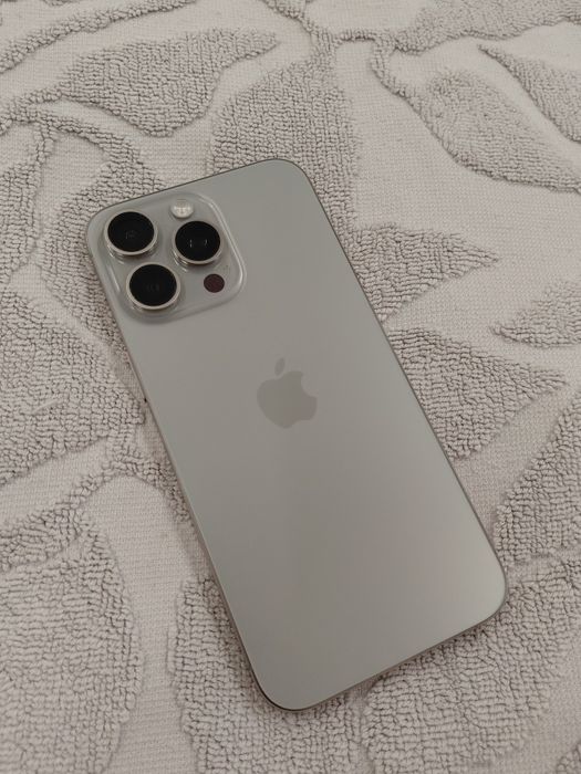 iPhone 15 pro max 256gb 81%